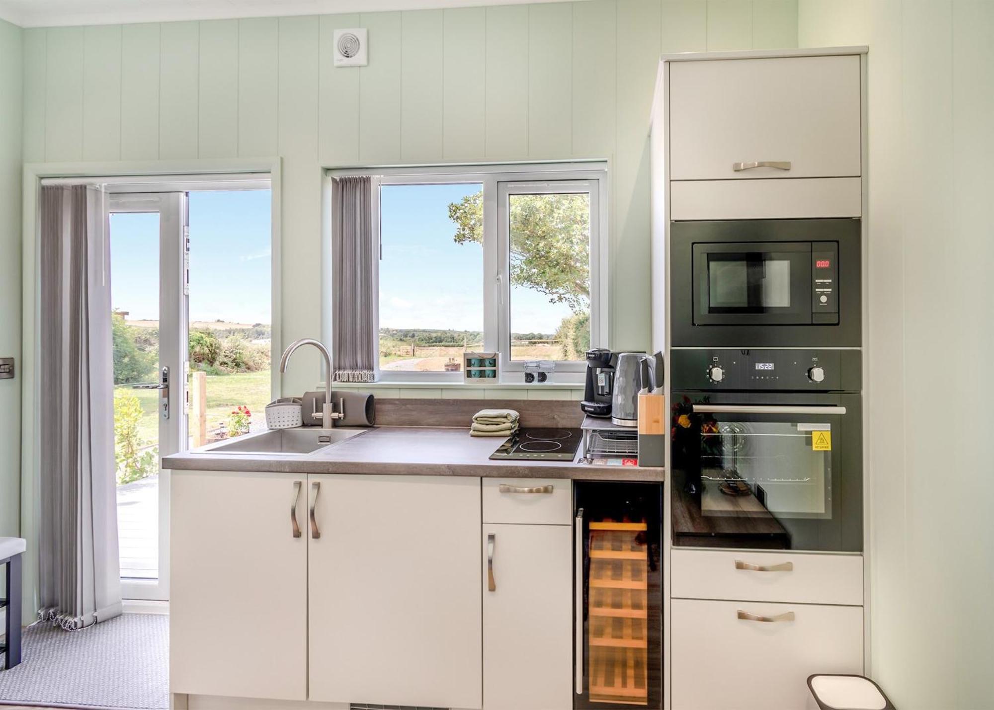 Calvesland Hideaway Hotel Manorbier Luaran gambar